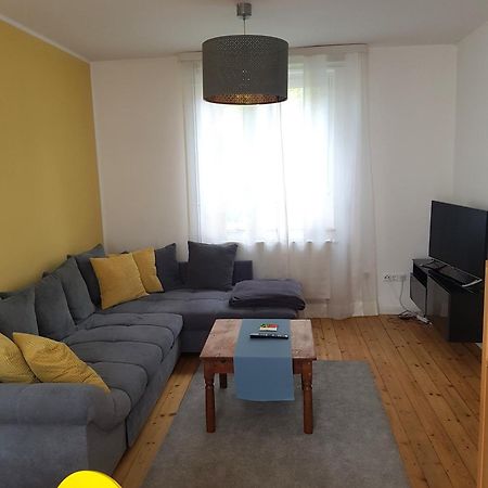 Helle Dhh Mit Ueberdachter Terrasse Apartamento Oldemburgo Exterior foto
